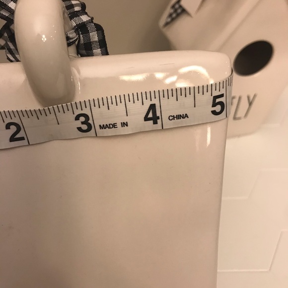 Rae Dunn Fly Birdhouse with Checkers Ribbons - Picture 7 of 8